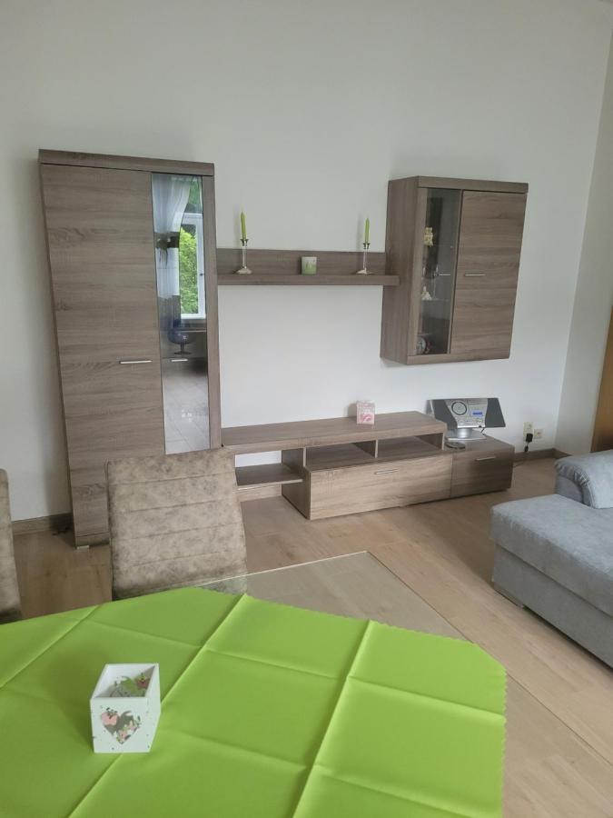 Ferienwohnung Rote-Villa 2 حصن مارينبيرغ المظهر الخارجي الصورة